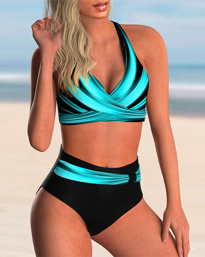 Liliana - Komplet bikini z dekoltem na krzyż i nadrukiem
