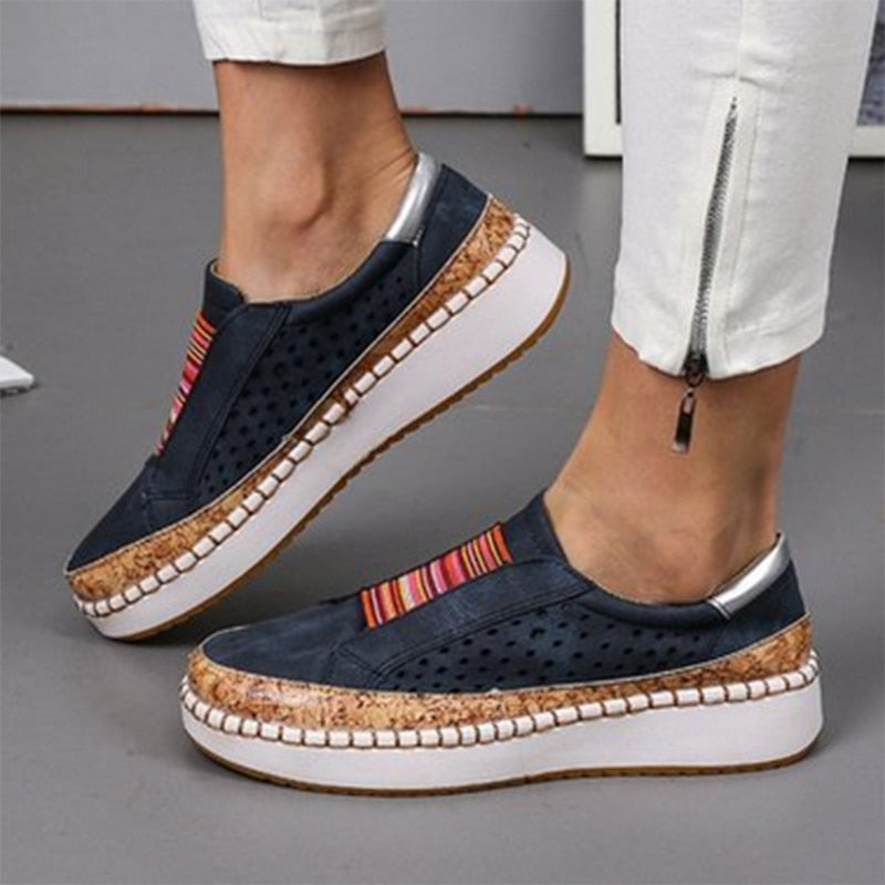Carolyn - Szykowne wsuwane trampki w stylu boho
