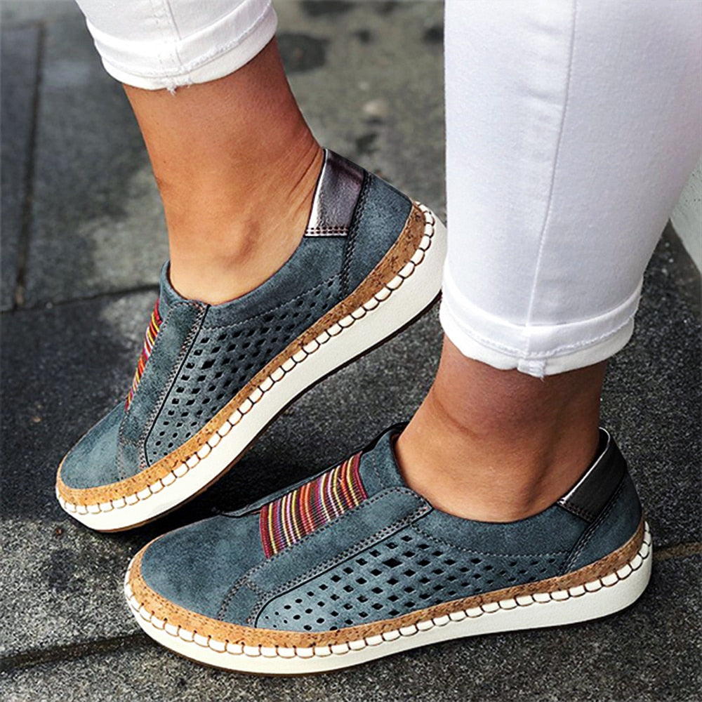 Carolyn - Szykowne wsuwane trampki w stylu boho